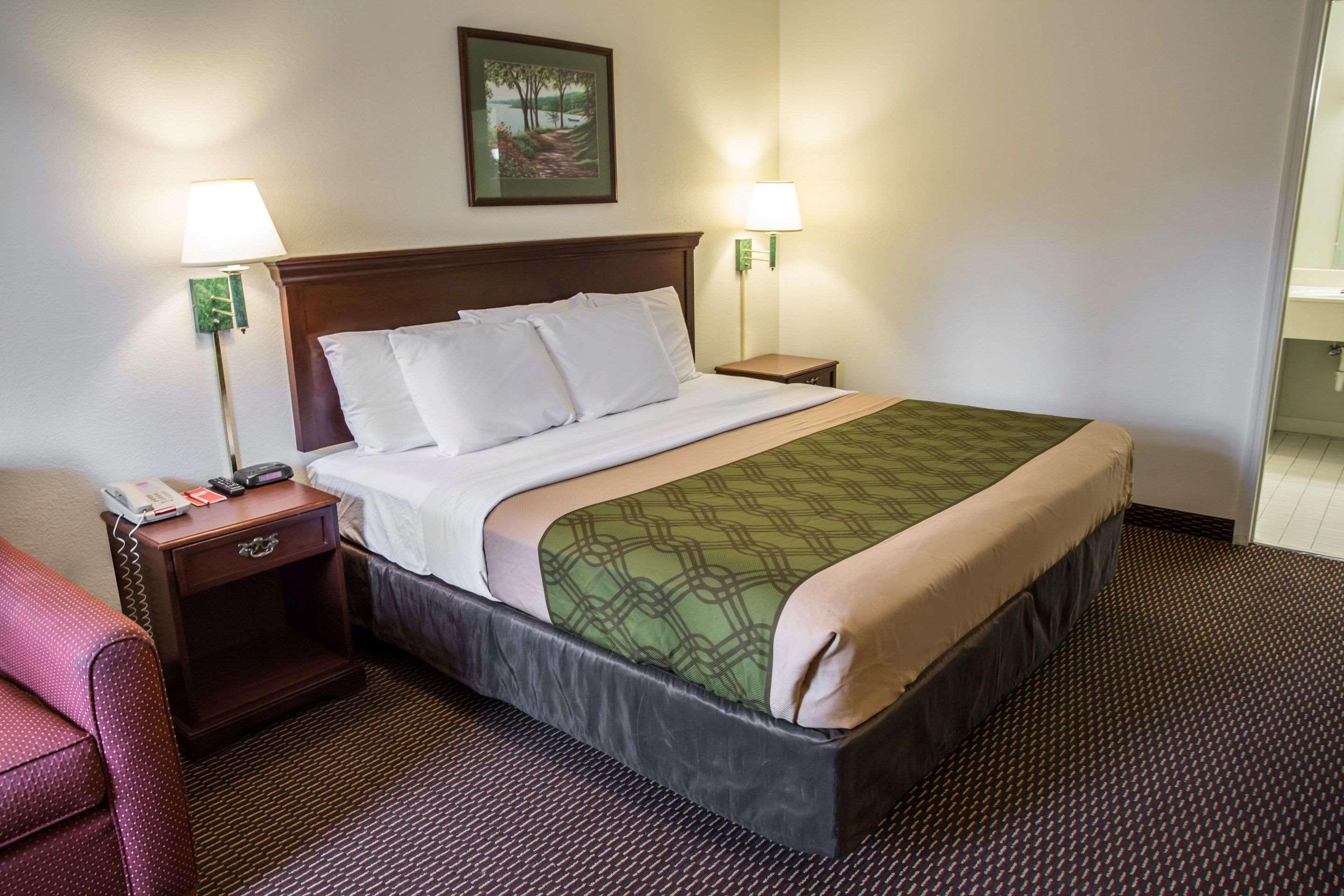 Econo Lodge Crystal Coast Моргед-Сіті Екстер'єр фото